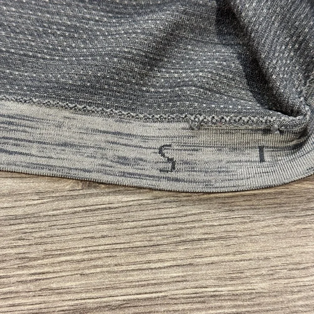 Lululemon Men's Metal Vent Tech Long Sleeve - Grey - Picture 5 of 7